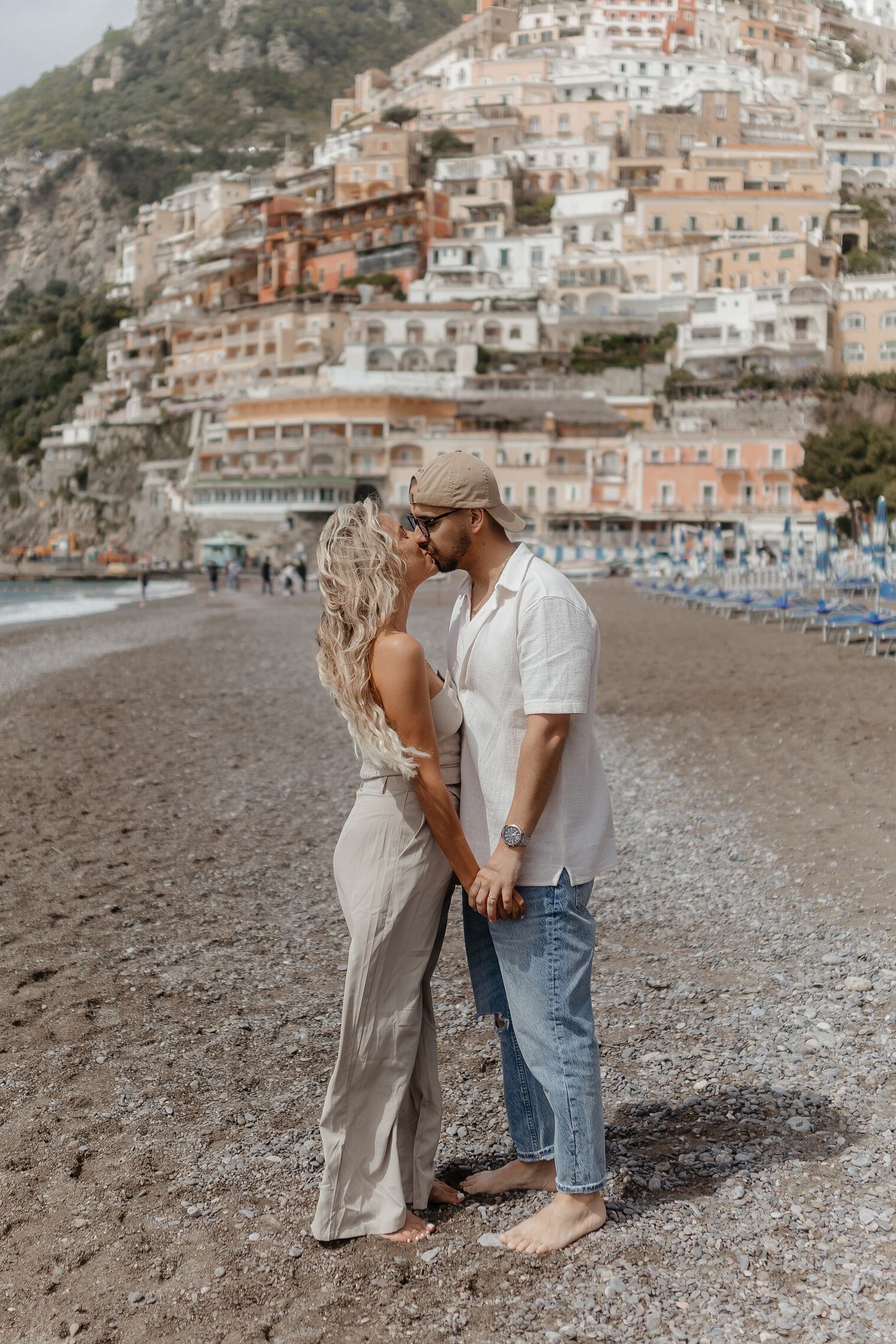 Amalfi Coast Photographer - Positano, Ravello, Amalfi, Maiori elopement, proposal, wedding creator. Book your photoshoot.
