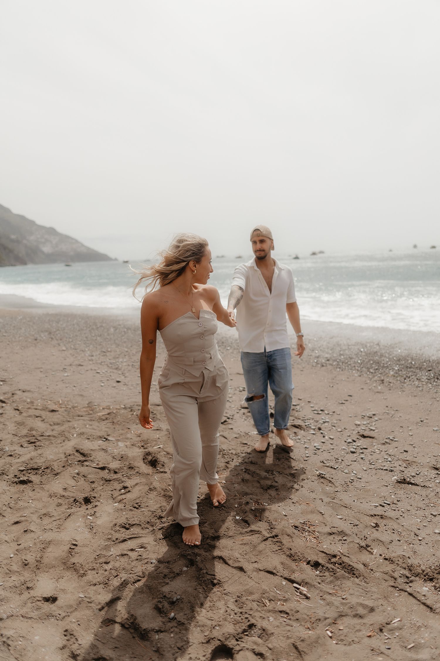 Amalfi Coast Photographer - Positano, Ravello, Amalfi, Maiori elopement, proposal, wedding creator. Book your photoshoot.