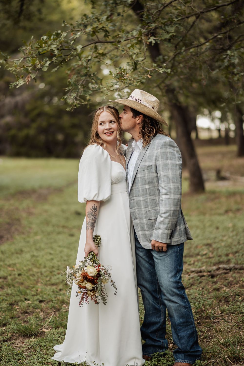 Parker county Texas Wedding photographer, Weatherford tx wedding photographer, dfw wedding photographer