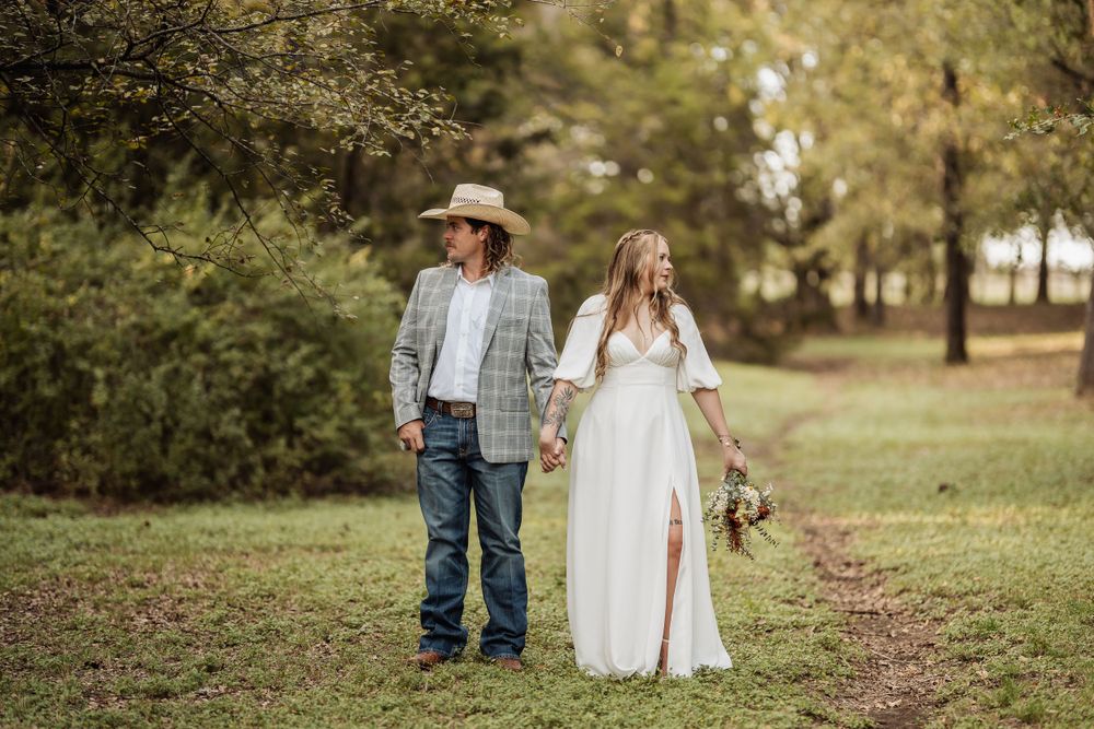 Parker county Texas Wedding photographer, Weatherford tx wedding photographer, dfw wedding photographer