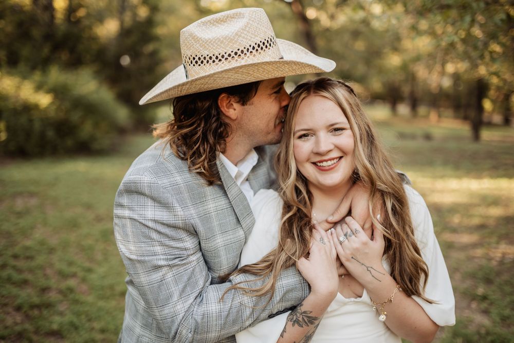 Parker county Texas Wedding photographer, Weatherford tx wedding photographer, dfw wedding photographer