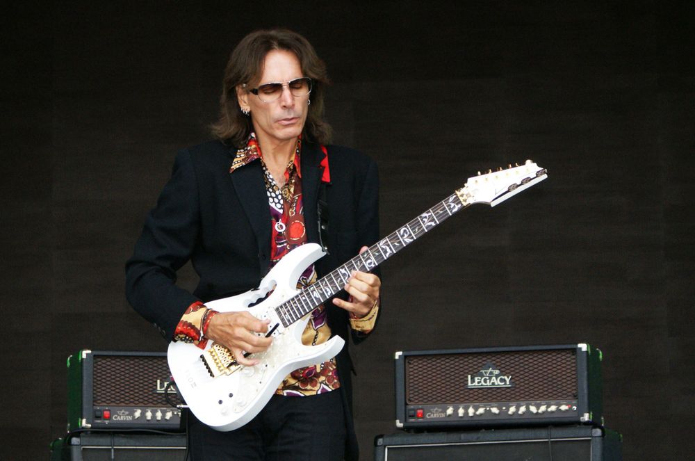Concert Steve Vai la Cerbul de Aur, Brasov