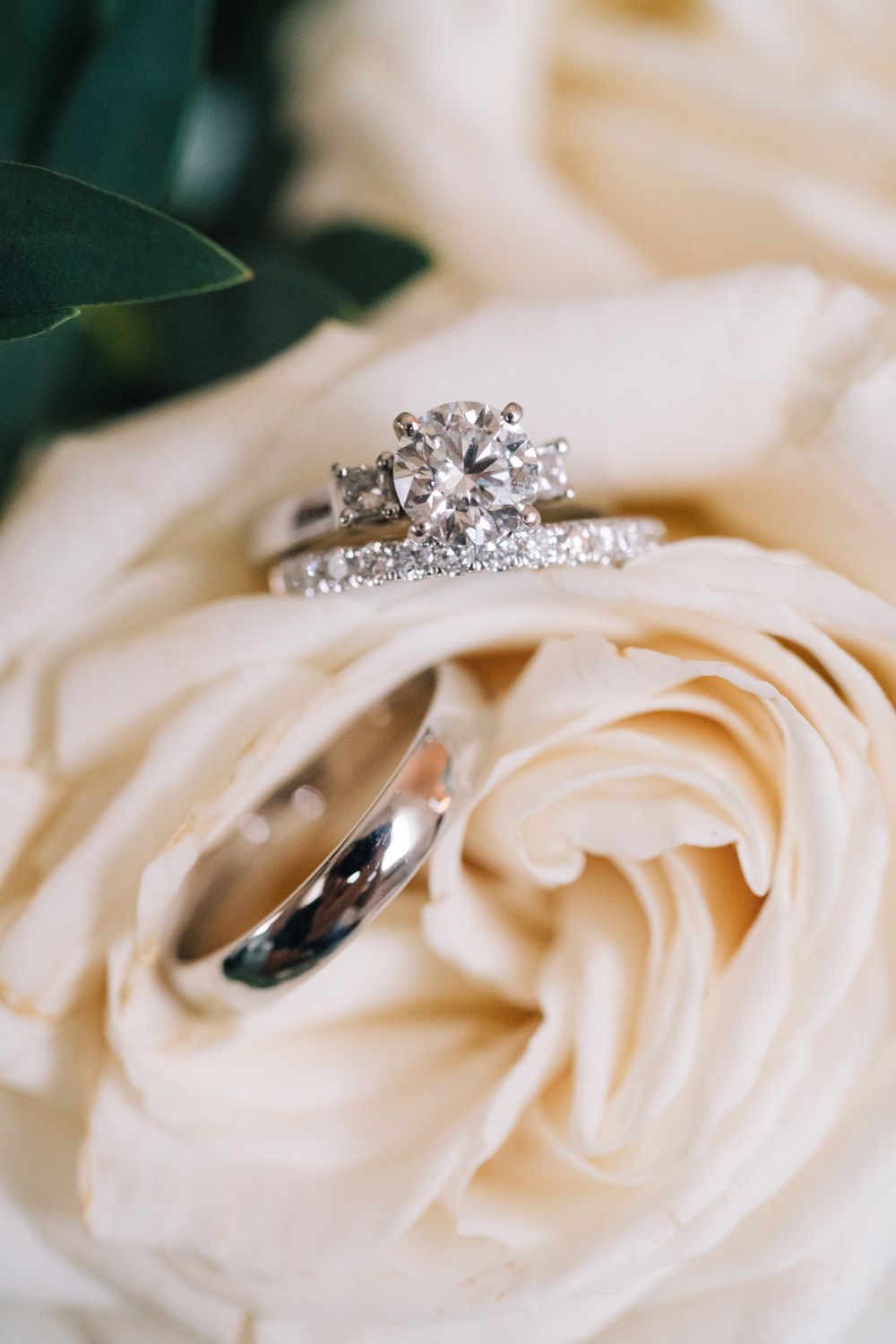 Spring wedding at Danada House in Wheaton, IL.