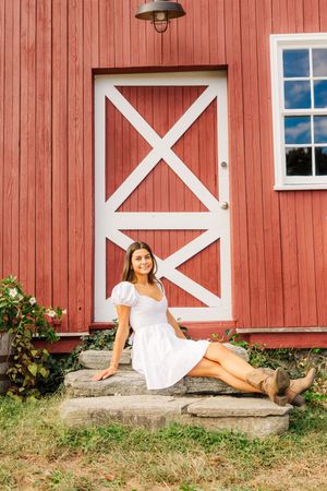 Wilton High School senior girls and boys graduation photos in Ridgefield, Danbury, Redding & South Salem NY Ambler Farm