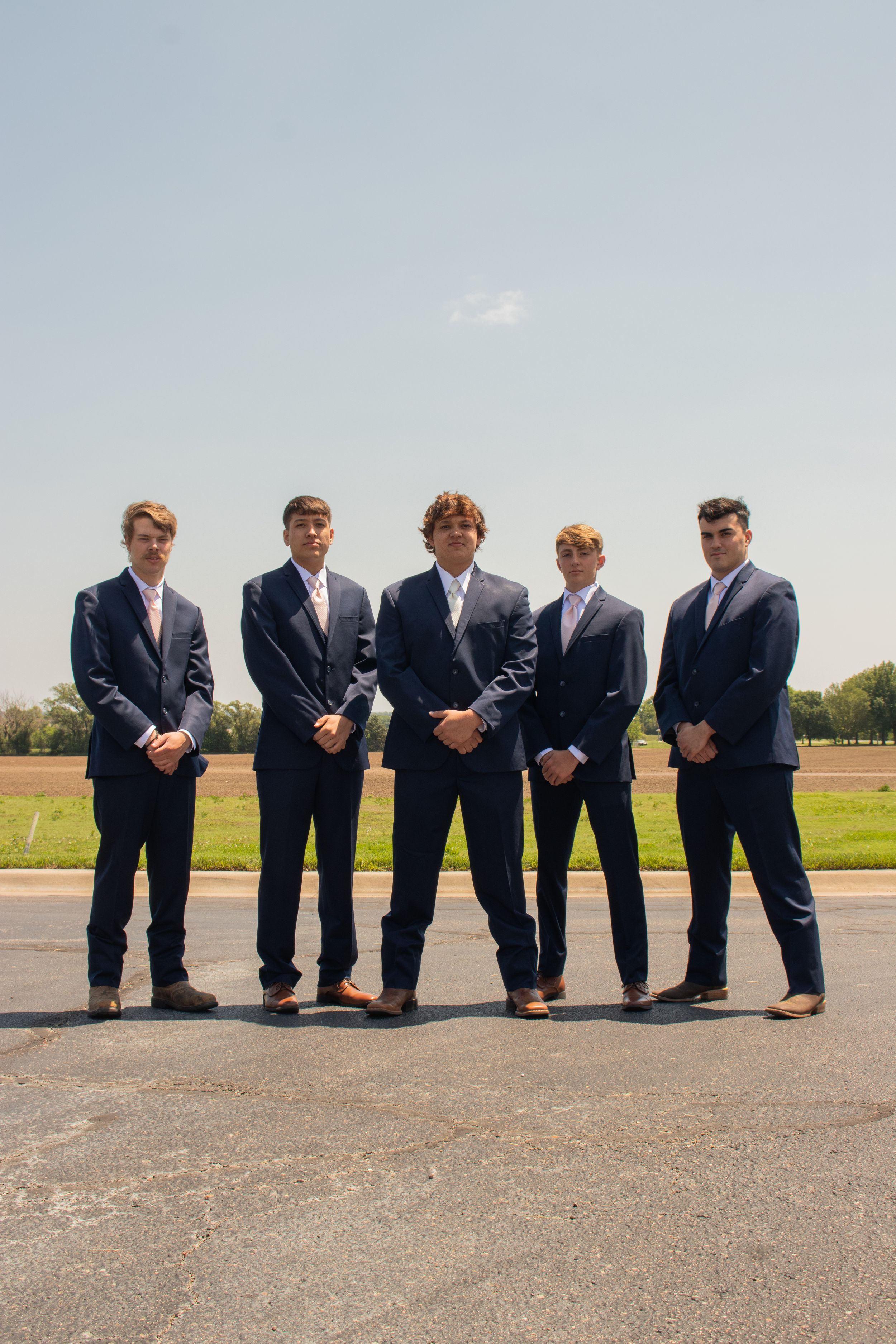 groom best men wedding party