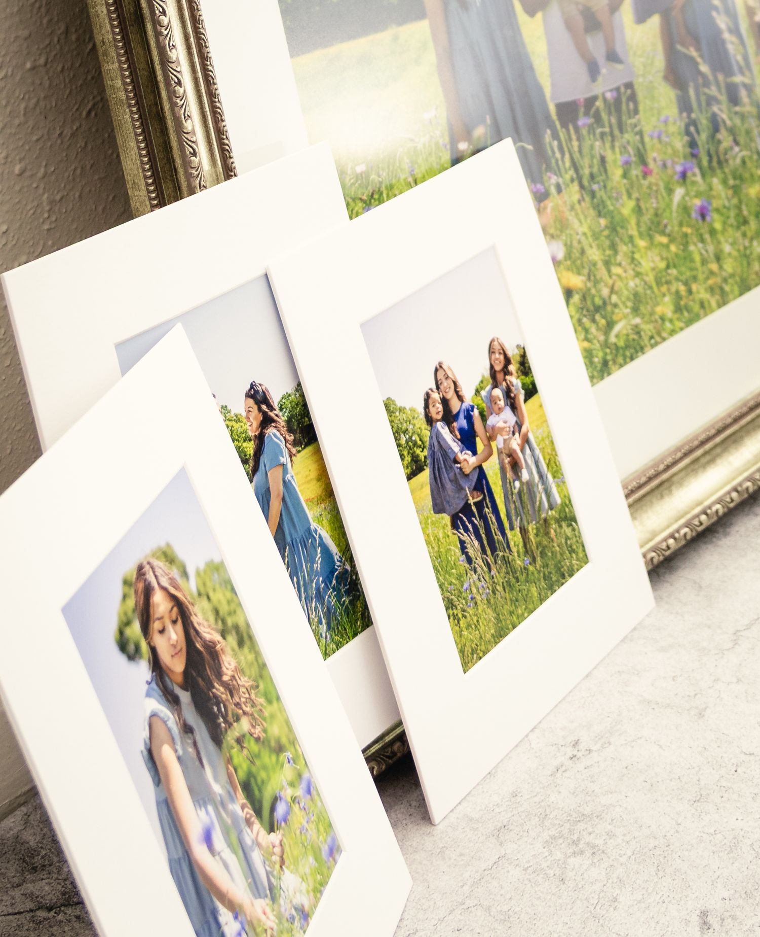 set de fotografias impresas y cuadro para complementasr la decoracion de tu hogar con imagenes que evocan recuerdos