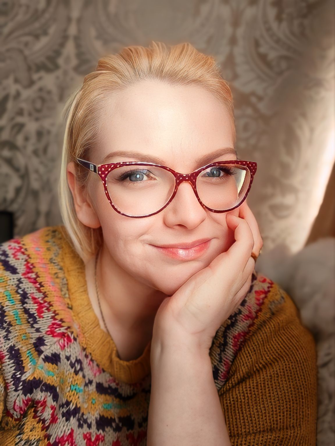 Photograph of Emma, of BuckleyPix Design & Photography