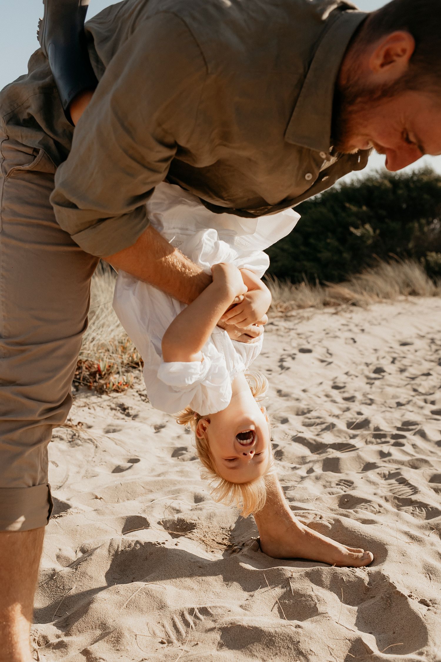 Playful family photoshoot in Portugal