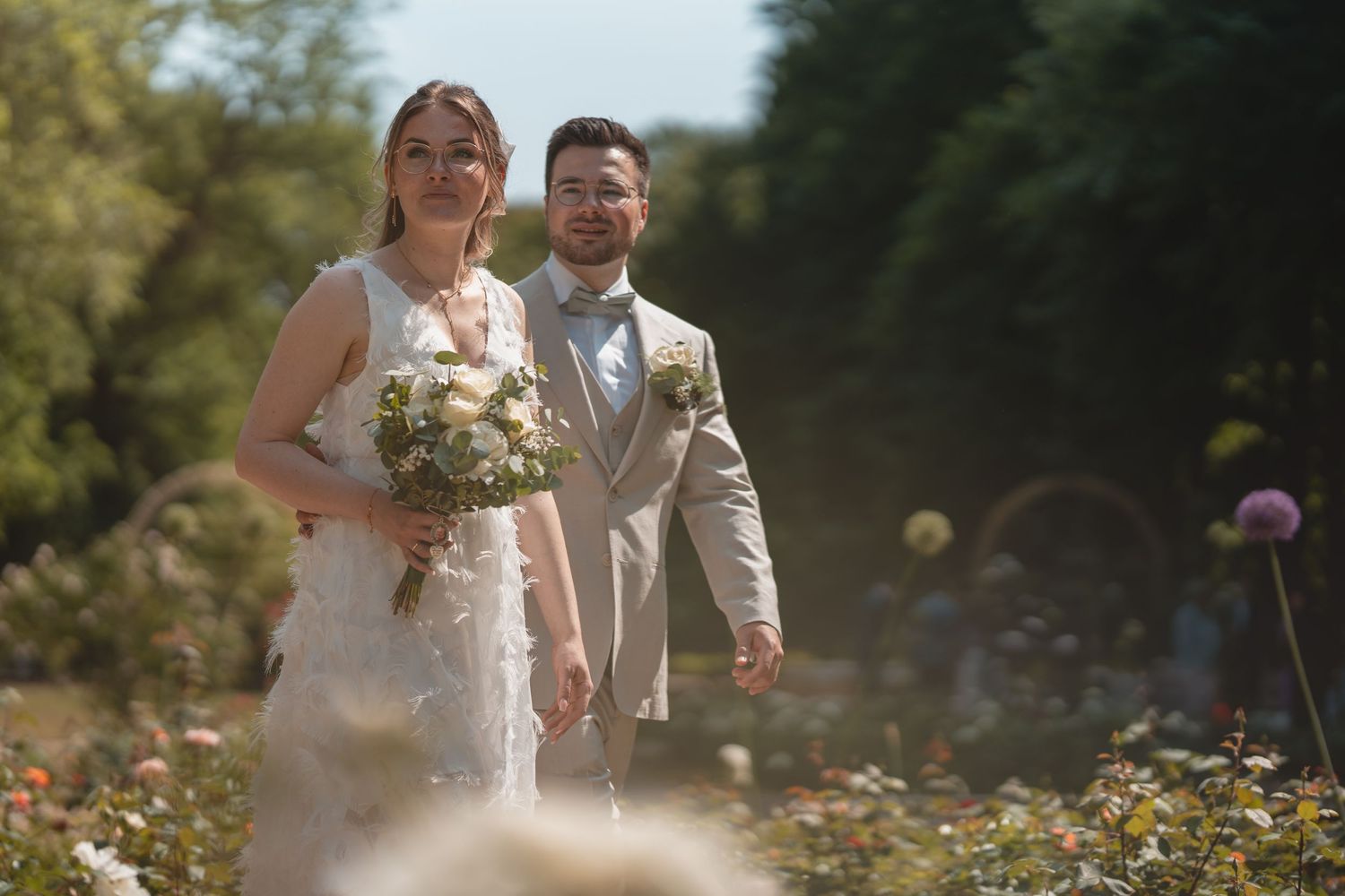 Hochzeitsfotograf pankow Brautpaar Bilder am Bürgerpark, Hochzeitsfotograf für Standesamt buchen