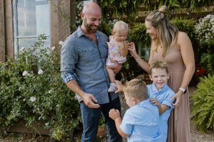 Greenhouse on Strawberry Lane, Family Session, Flower Garden, Annapolis Valley, Nova Scotia, Halifax Photographer, Mini Sessions