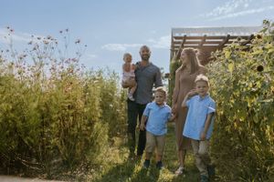 Greenhouse on Strawberry Lane, Family Session, Flower Garden, Annapolis Valley, Nova Scotia, Halifax Photographer, Mini Sessions