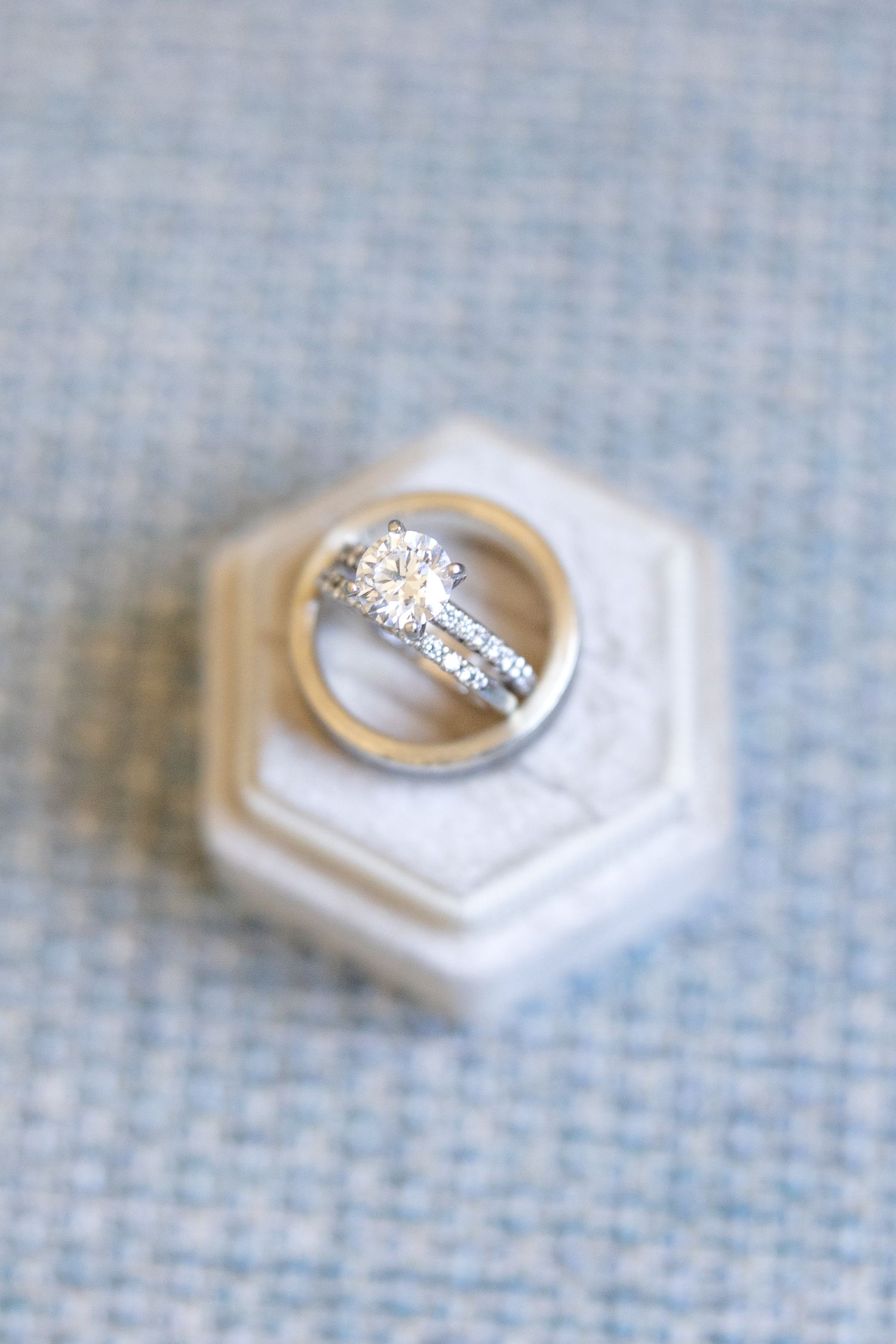 Light and airy wedding photography by Julia and Sean Photography, husband-and-wife photographers serving joyful brides in Dayton, Cincinnati