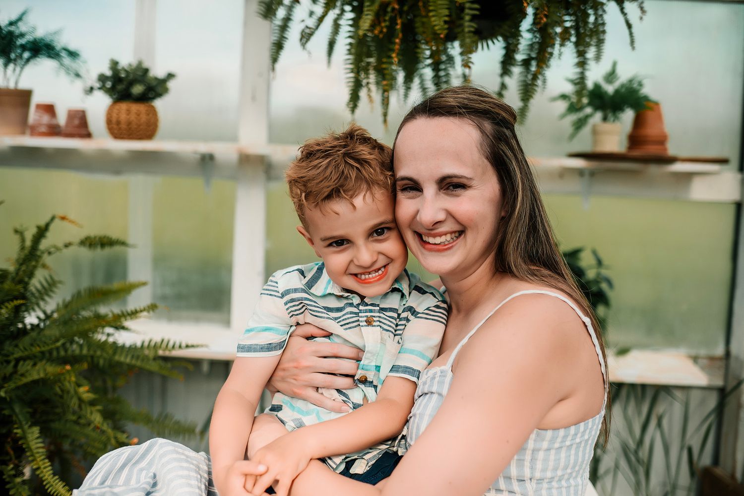 Fenton Michigan Family Photographer, Brighton Michigan Family Photographer, Hartland Michigan Family Photographer