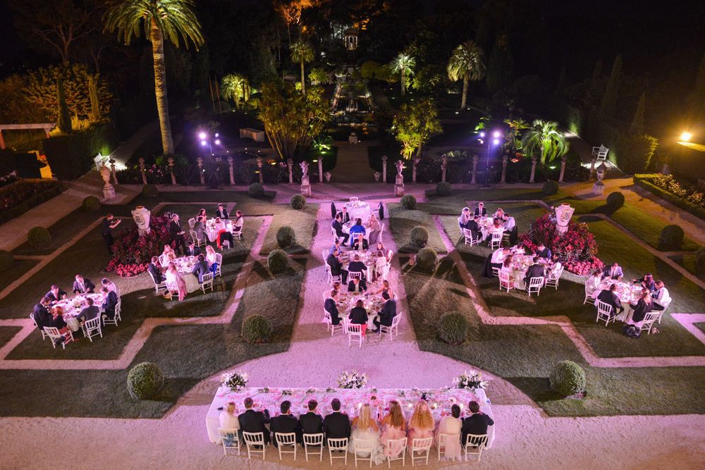 Villa Ephrussi de Rothschild, smještena na čarobnom poluotoku Saint-Jean-Cap-Ferrat, nudi jedno od najekskluzivnijih mjesta za vjenčanja