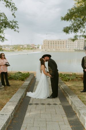 wedding photographers in rockfalls, IL