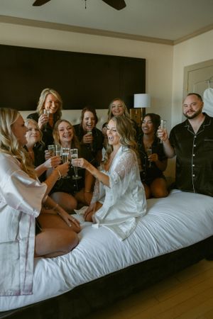 wedding at the blackhawk hotel davenport iowa
party bus davenport iowa