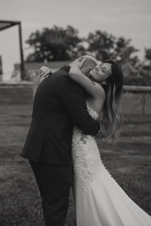 wedding at old oaks winery, Milan IL