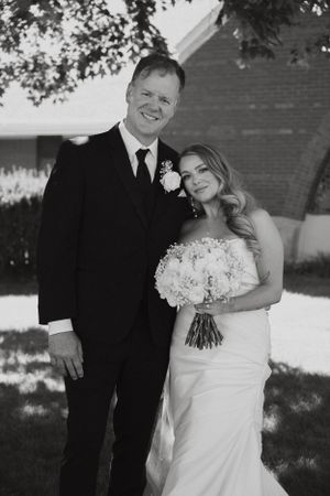 wedding at the blackhawk hotel davenport iowa
party bus davenport iowa