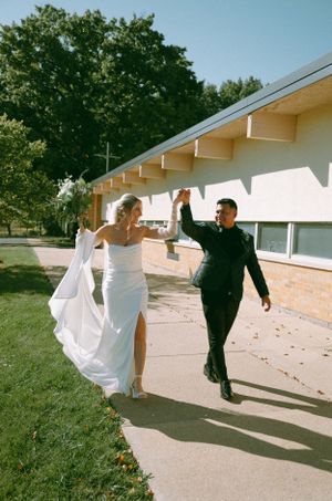 wedding at rivers edge experience, oregon, IL
