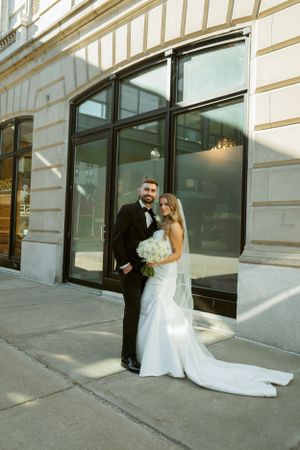 wedding at the blackhawk hotel davenport iowa
