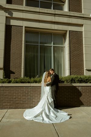 wedding at the blackhawk hotel davenport iowa