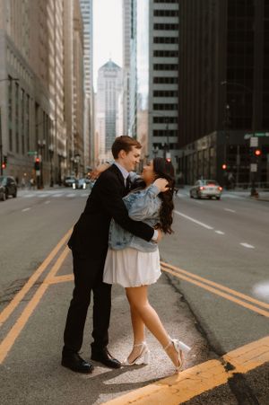Wedding photographer Davenport IA, wedding photographer Bettendorf IA, wedding photographer Dubuque IA, 
creative wedding photographer