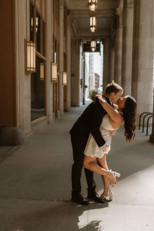 Wedding photographer Davenport IA, wedding photographer Bettendorf IA, wedding photographer Dubuque IA, 
creative wedding photographer