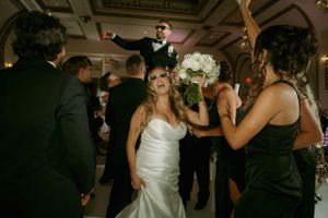wedding at the blackhawk hotel davenport iowa