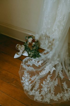 wedding at the renwick mansion davenport iowa
