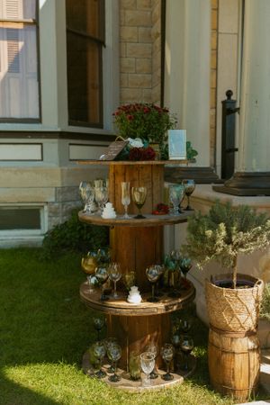 wedding at the renwick mansion davenport iowa