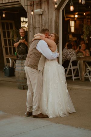 The Renwick Mansion Davenport IA
The University Club Moline IL
The Hauberg Mansion
Lavender Crest Winery 
Chicago City Hall Elopement