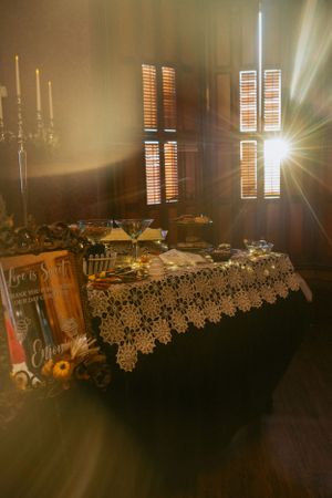 wedding at the renwick mansion davenport iowa