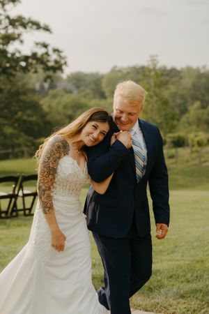 wedding at old oaks winery, Milan IL