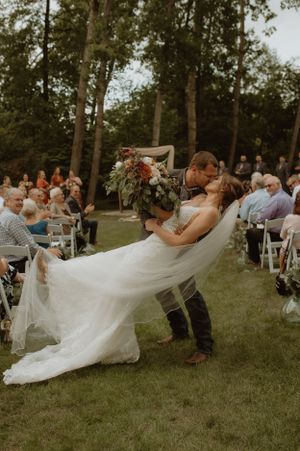 Wedding at Hornbakers Princeton IL