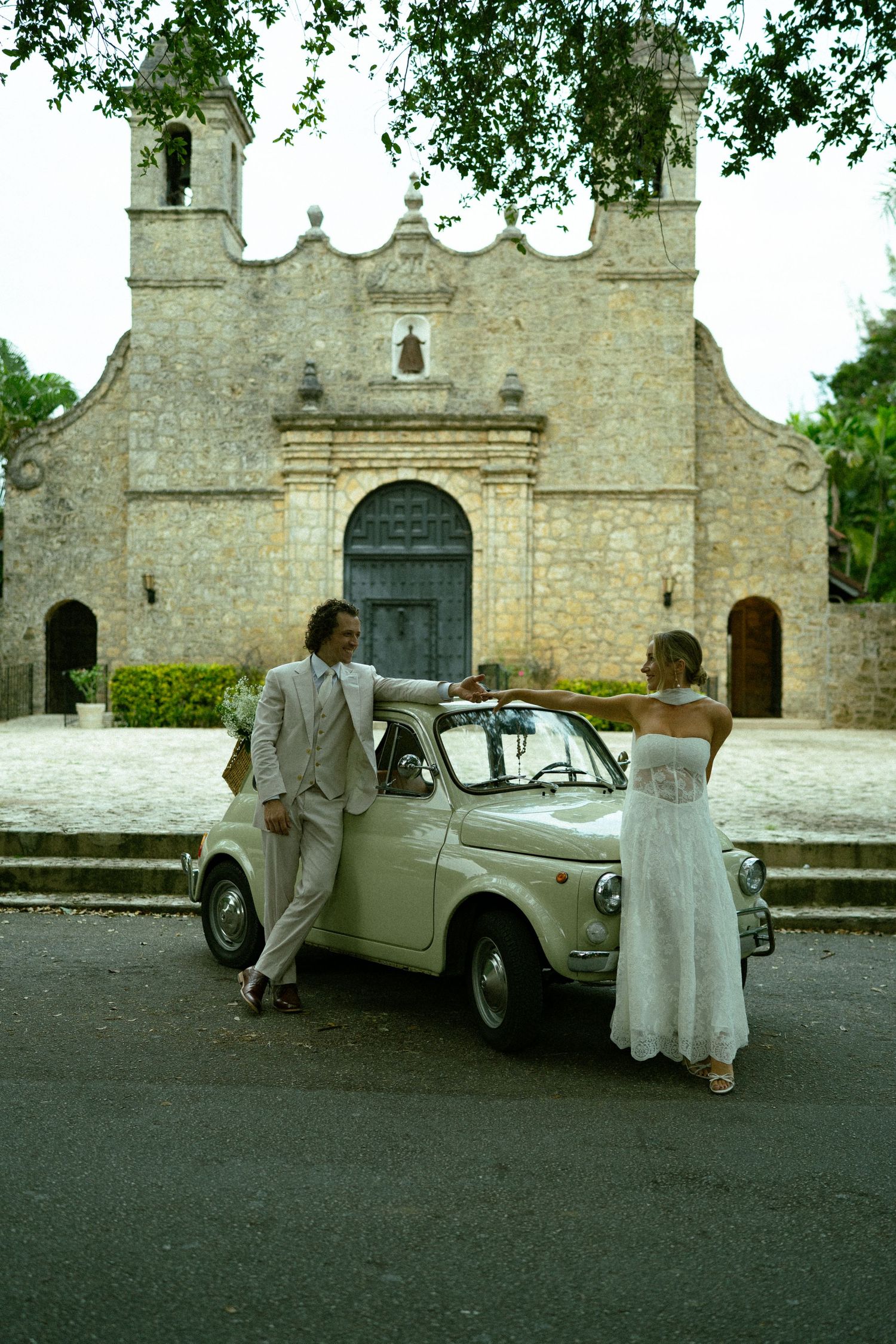 spain wedding photographer france wedding photographe italy elopement photographer switzerland elopement photographer cinematic photographer