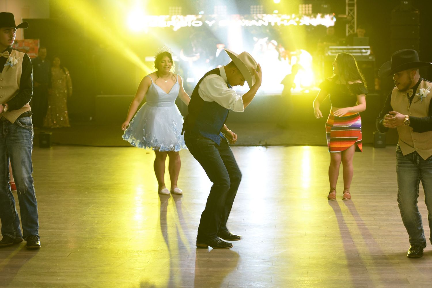 At-home quince dance choreography allowing quinceañeras and court of honor to practice on their own schedule