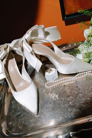 Knox college University of Toronto  Wedding photoshoot.