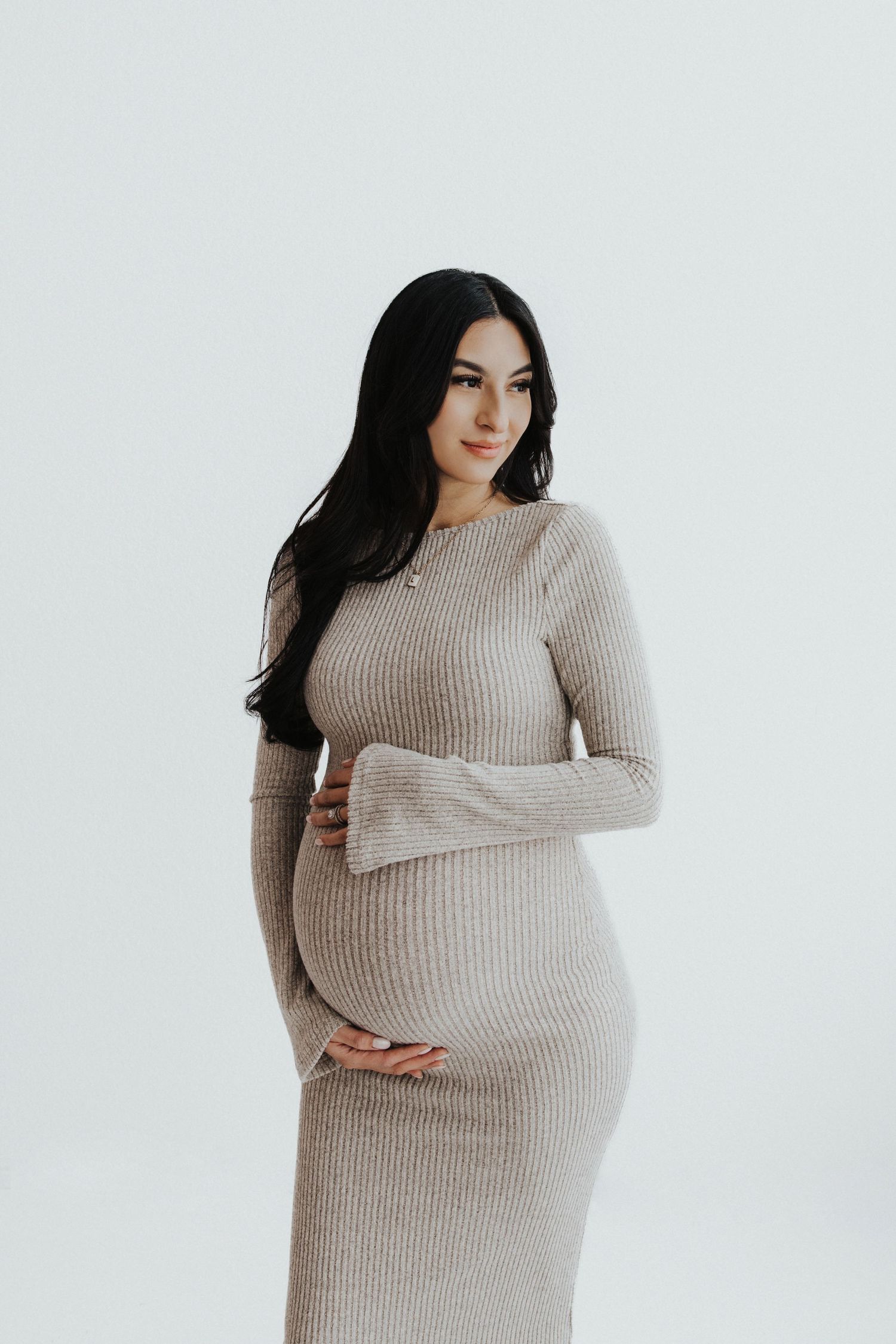 maternity photo, maternity portraits, maternity session, maternity session Boulder, best maternity photographer Denver, studio maternity