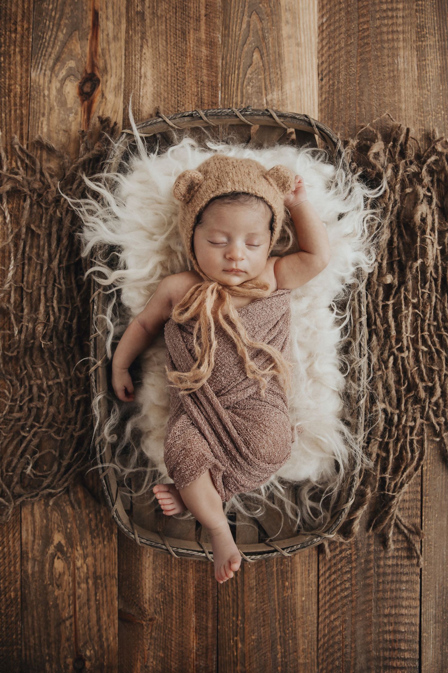 newborn photos, newborn photo session, newborn portraits, best newborn photographer Thornton, best newborn photographer Denver, cute newborn