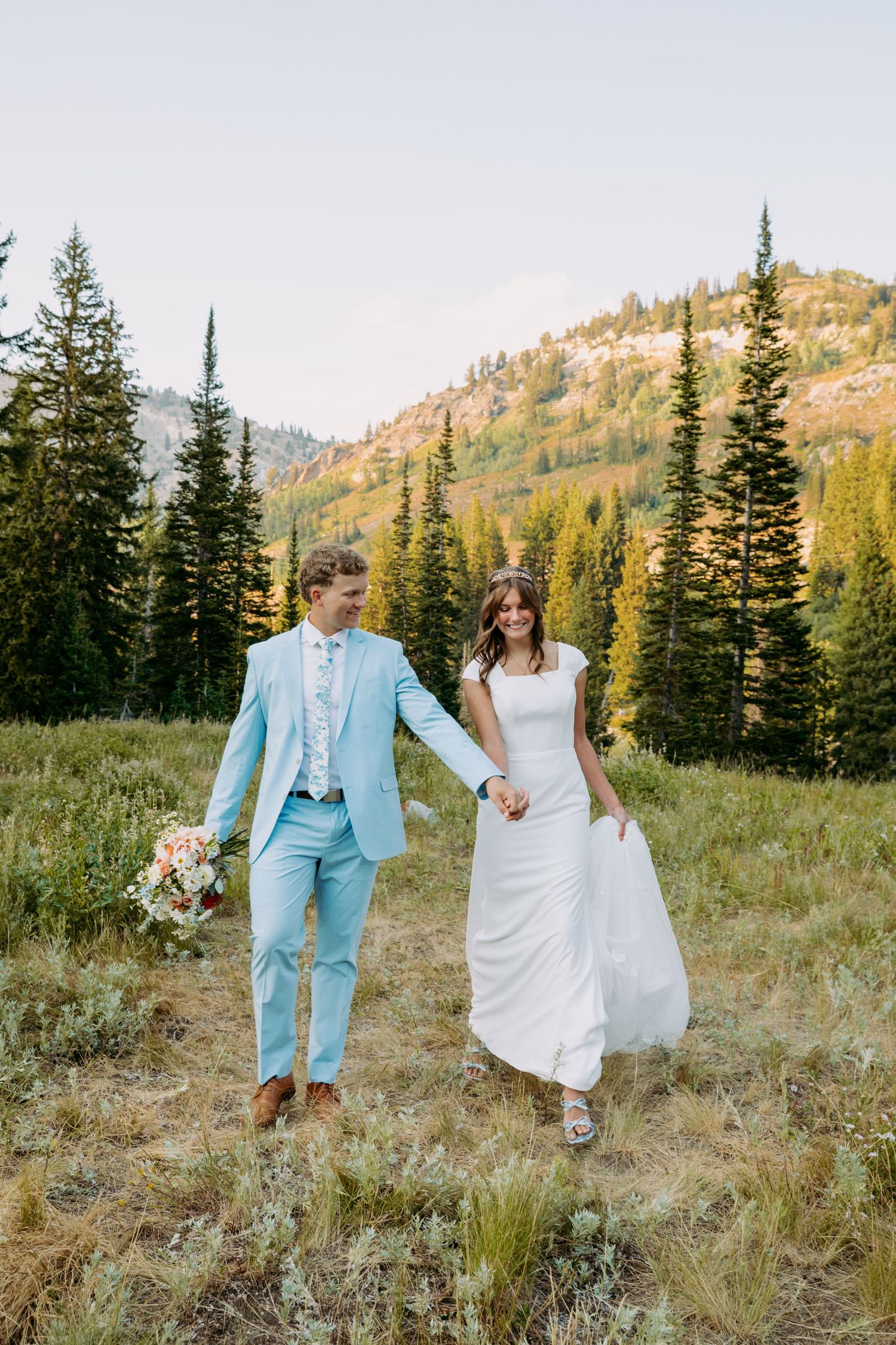 Mountain bridal photos in Salt Lake City.