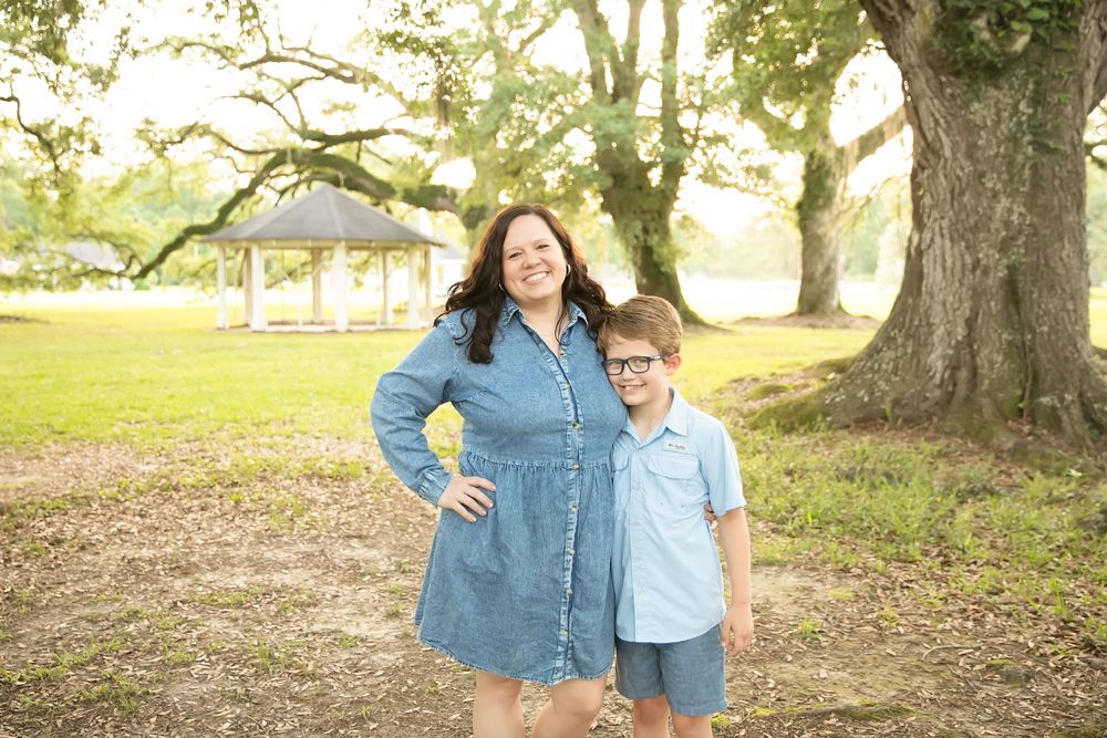 Family session taken at Central Oaks in Central City, LA, just outside of Baton Rouge.