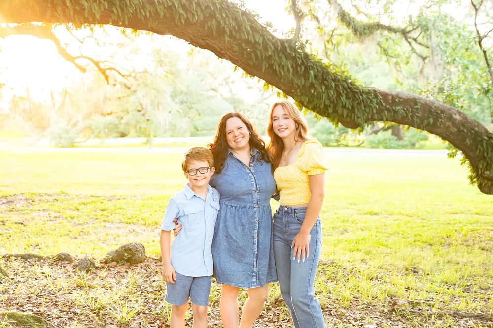 Family session taken at Central Oaks in Central City, LA, just outside of Baton Rouge.