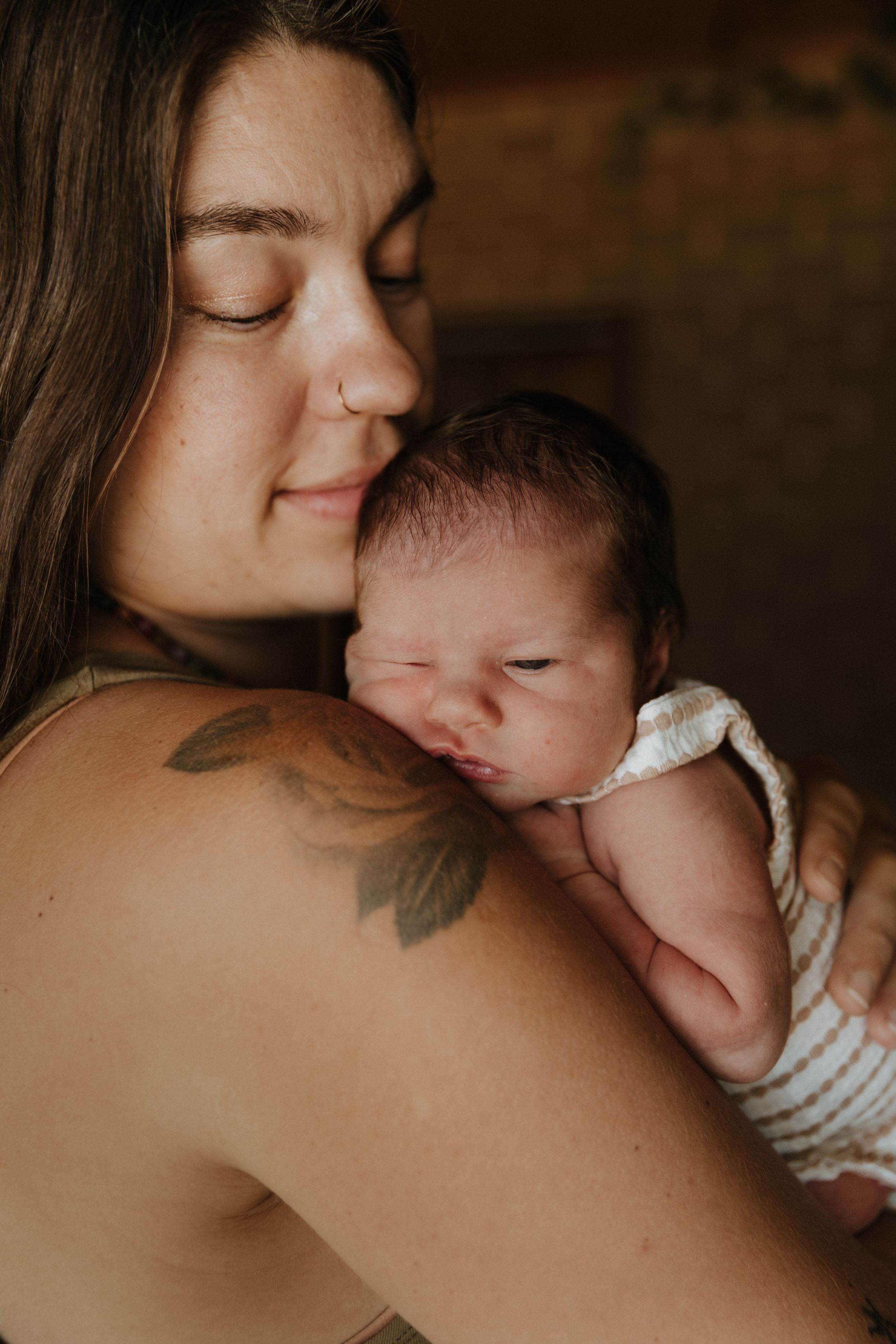 Rockingham Family, Maternity, Newborn Photographer, lifestyle newborn in home newborn