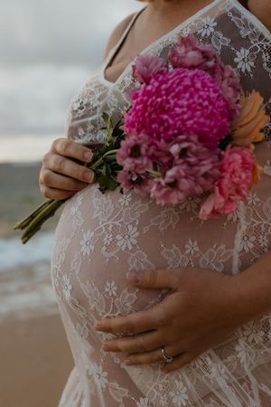 Rockingham Family, Maternity, newborn Photographer, point peron, beach maternity session at rockingham