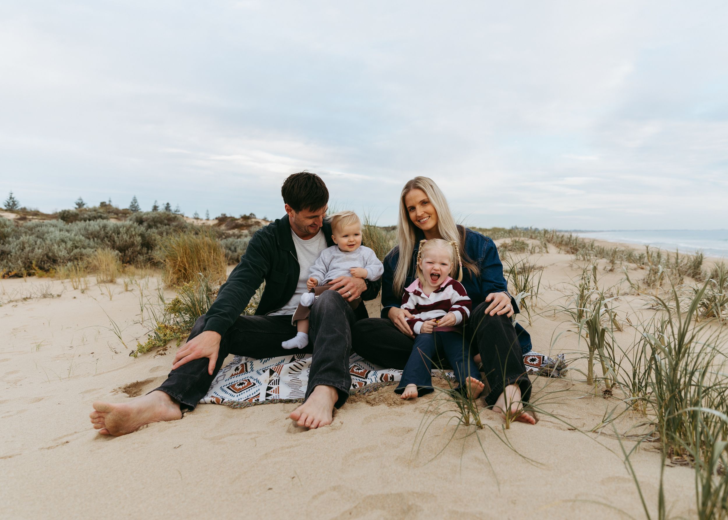 Maternity beach couple motherhood  photographer Point Peron Perth Rockingham, newborn cinematic, storytelling true colour premium family