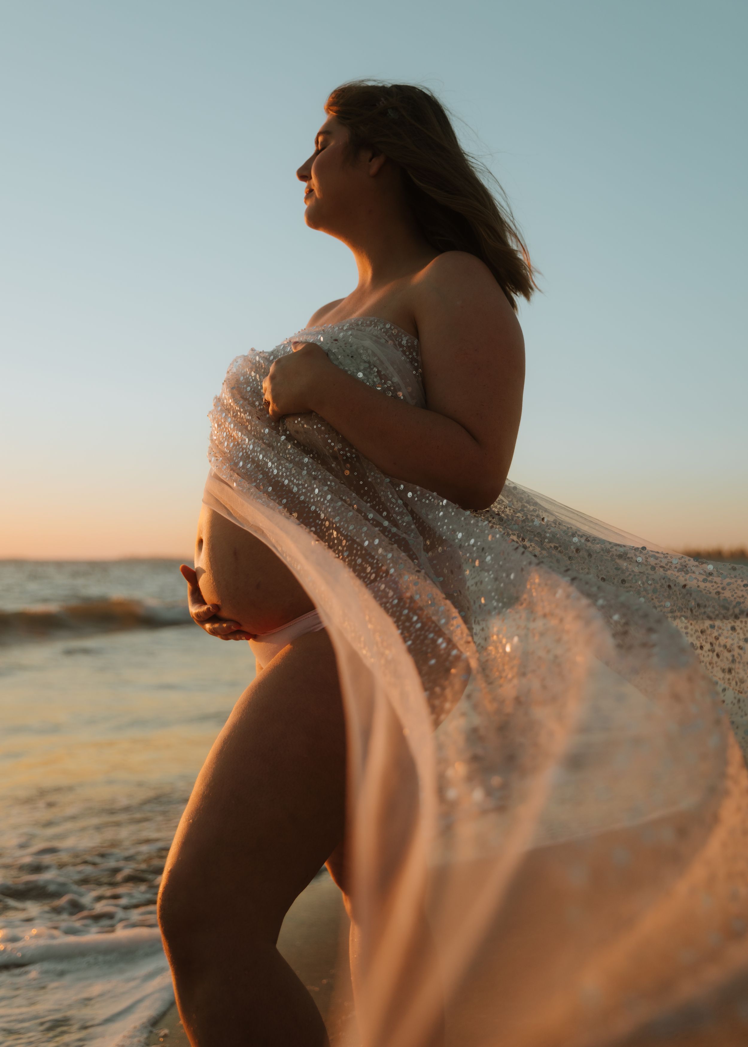 Rockingham Family, Maternity, newborn Photographer, Warnbro beach, beach maternity session at rockingham