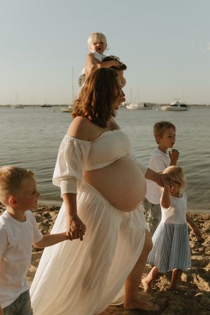 Rockingham Family, Maternity, Newborn Photographer