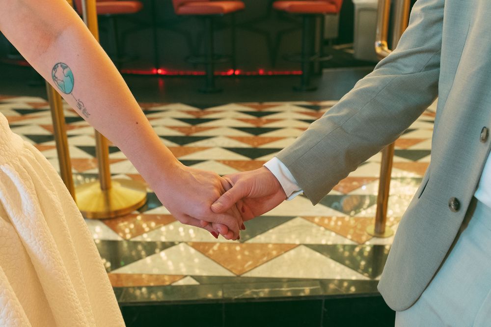 Vintage Vegas elopement photographer