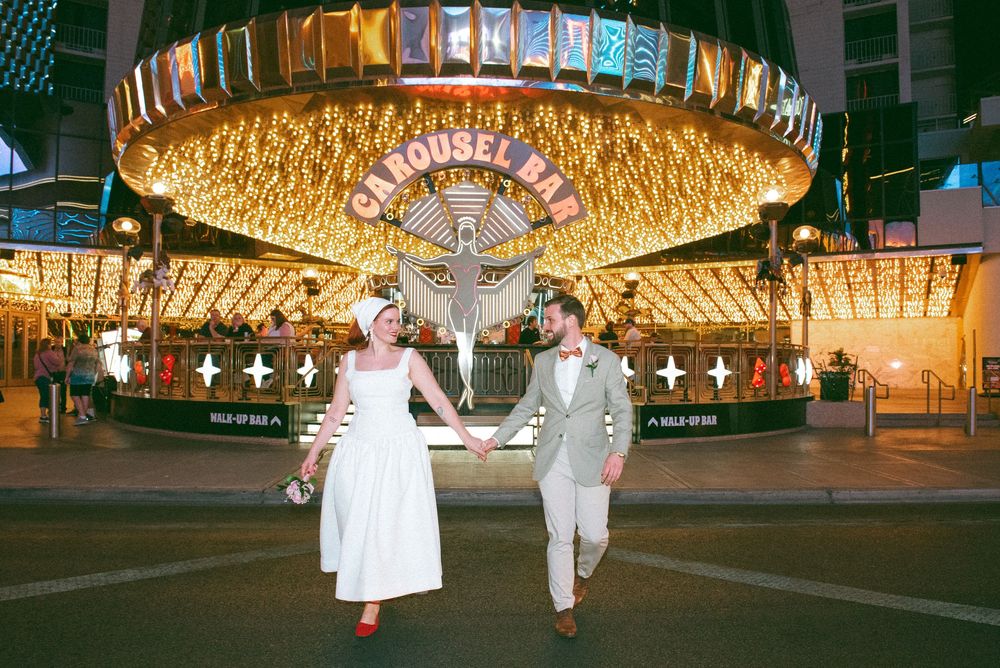 Vintage Vegas elopement photographer and super 8 videographer