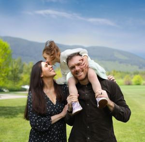 Daisy Greer Photography, Virginia Beach family photographer, Virginia Beach newborn photographer, lifestyle family travel photographer